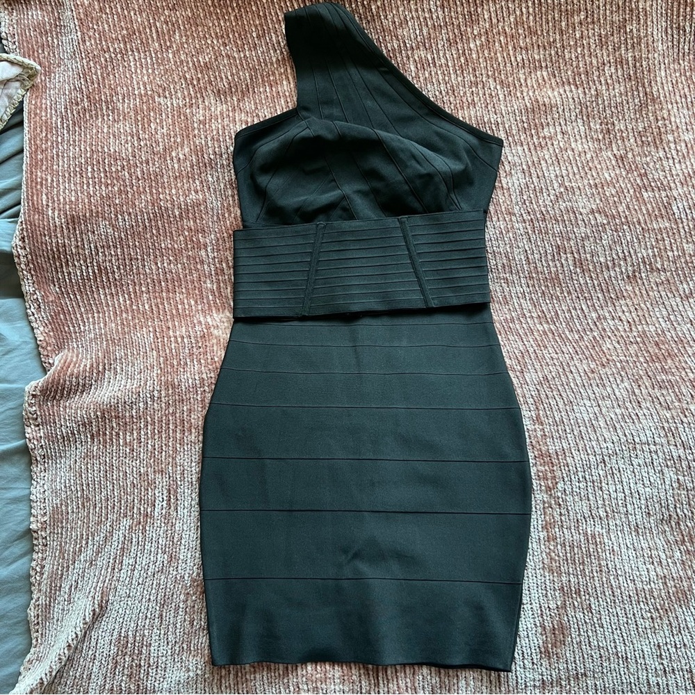 Wow Couture Women’s Bandage One Shoulder dress black in Size M
